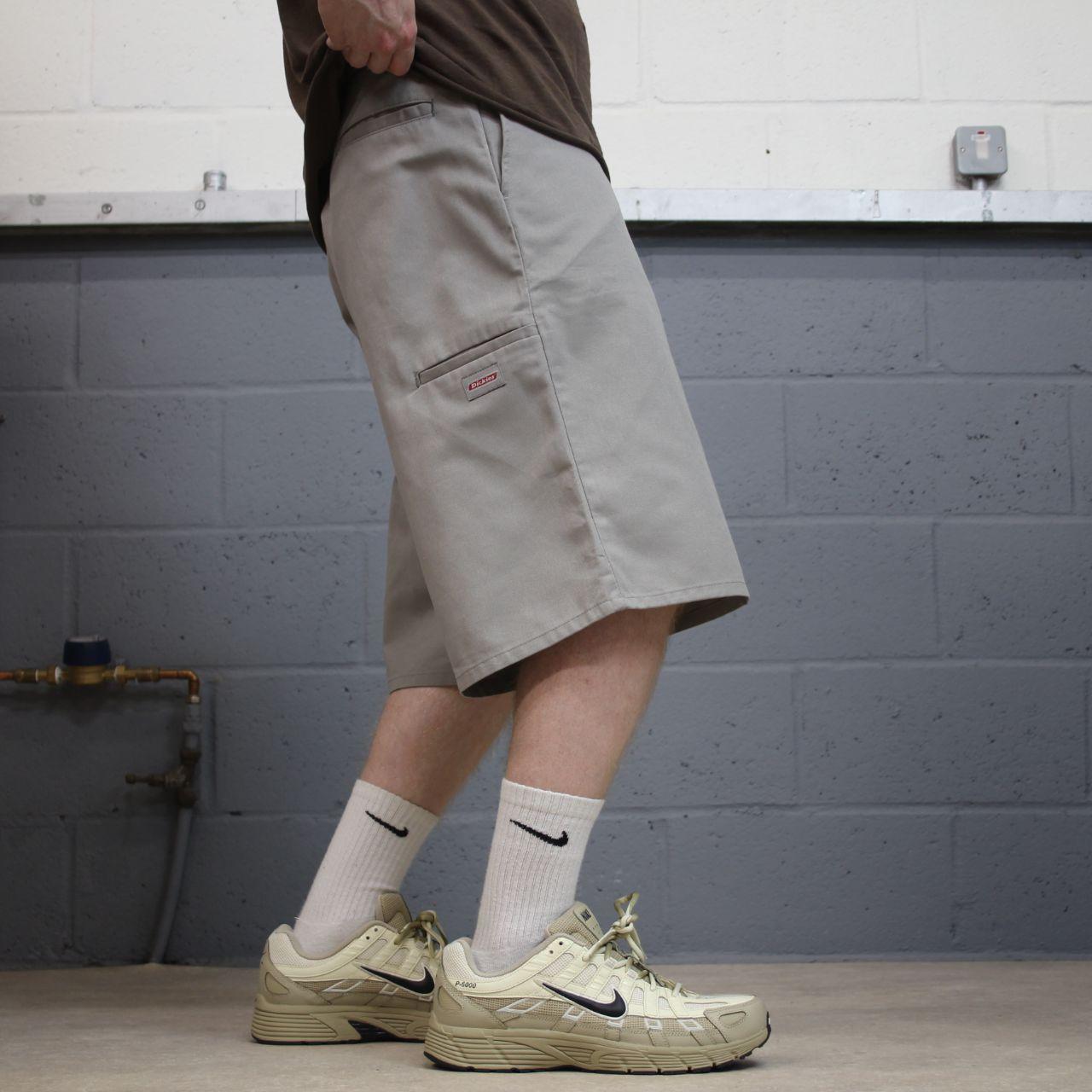 Dickies carpenter shorts long leg grey Twill chino skater style shorts loose long leg