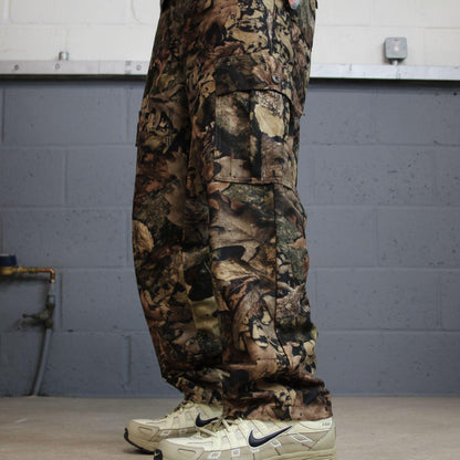 True Timber camo cargo pants Y2K khaki Medium Water resistant camouflage pattern utility trousers