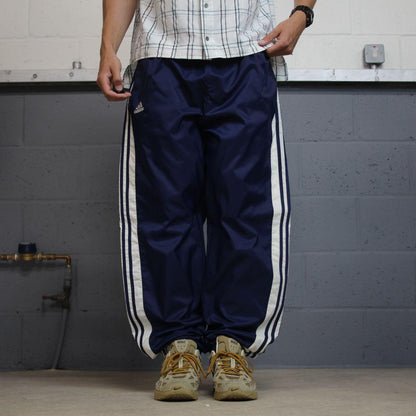 Vintage Adidas Team tracksuit bottoms navy Loose baggy y2k embroidered lined side stripe track pants