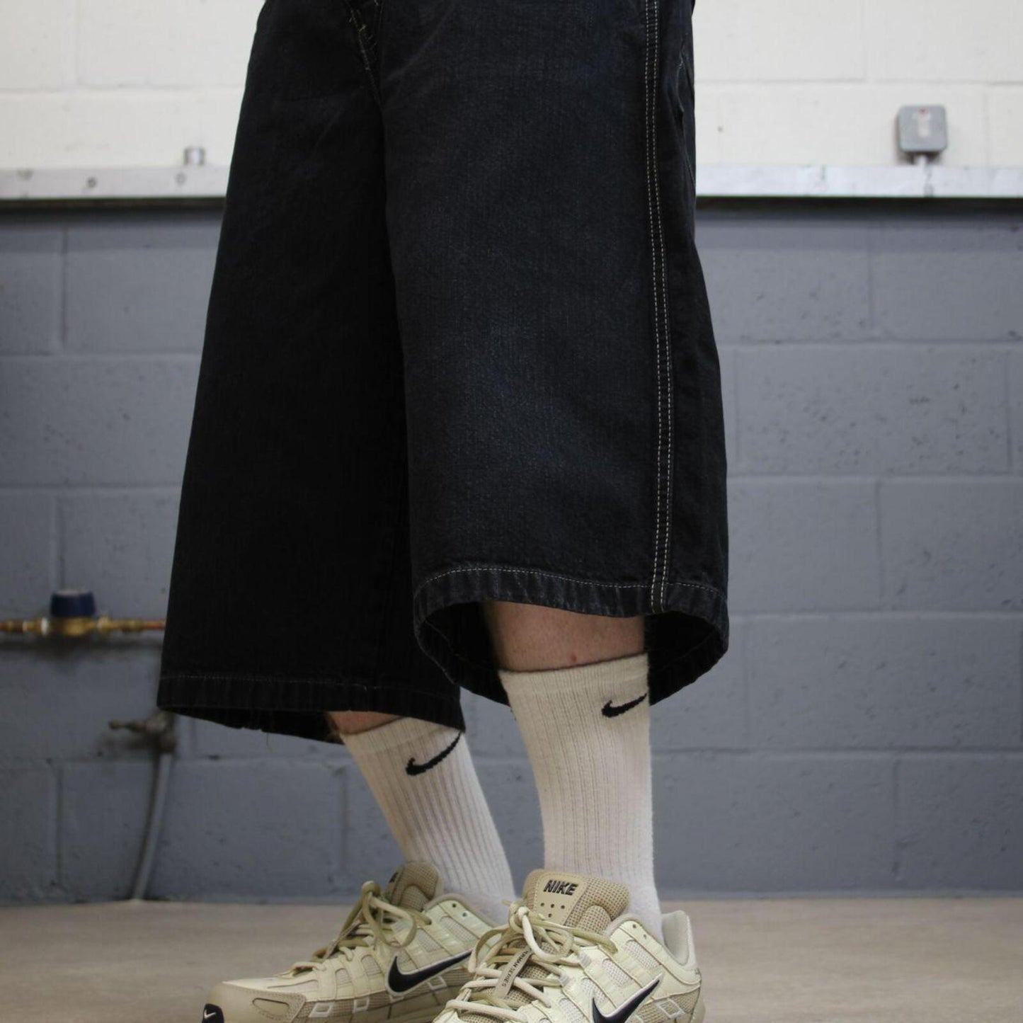 Baggy extra long denim shorts y2k cargo black FOBU wide leg skater style brand surf jorts