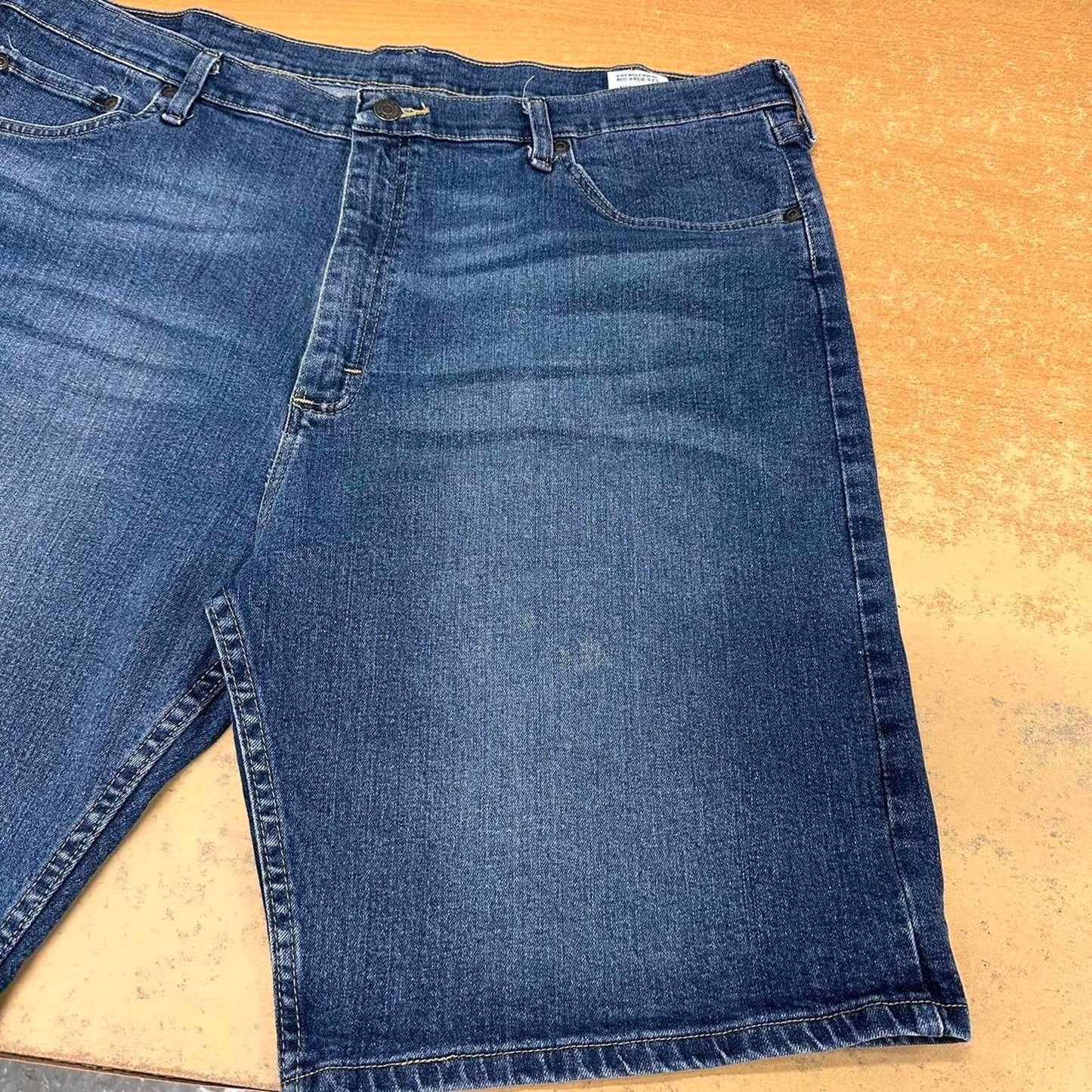Wrangler denim shorts W40
