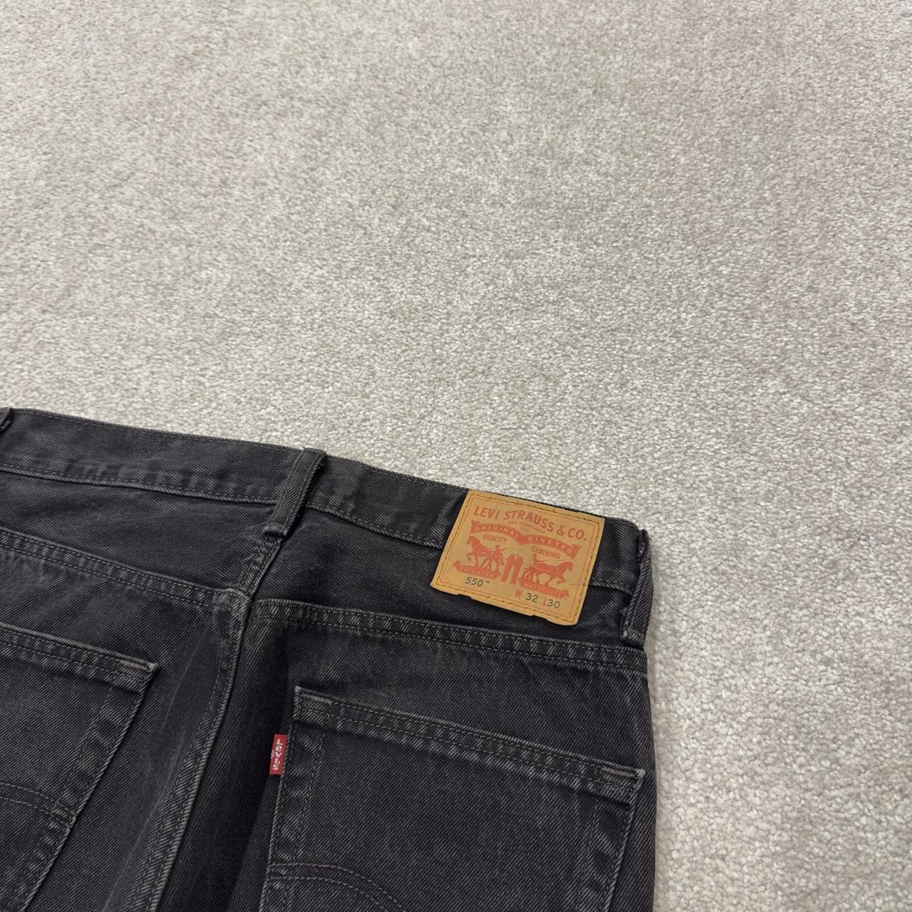 Black Levi’s 550 jeans Y2K denim Levi’s straight leg 2000s style pants red tab logo