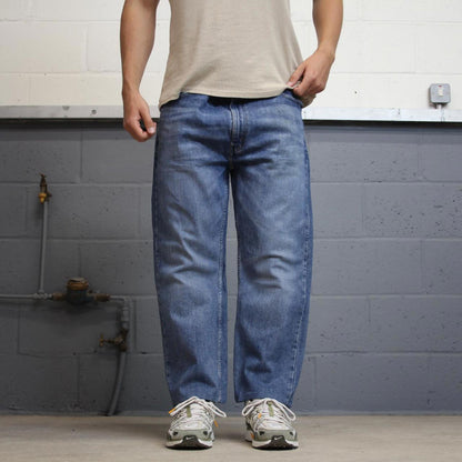 Blue Levis 505 jeans W40L26 blue straight leg y2k style pants red tab logo