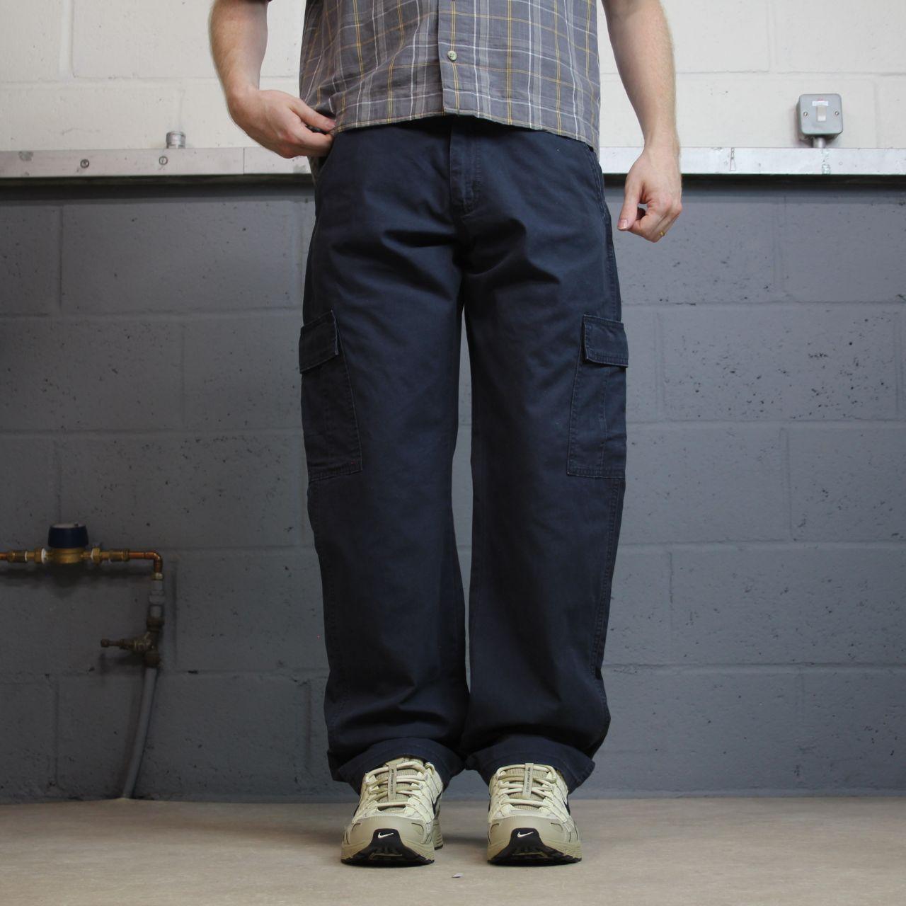 Wrangler chino cargo pants y2k W32L32 navy Straight leg skater work pants