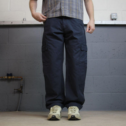 Wrangler chino cargo pants y2k W32L32 navy Straight leg skater work pants