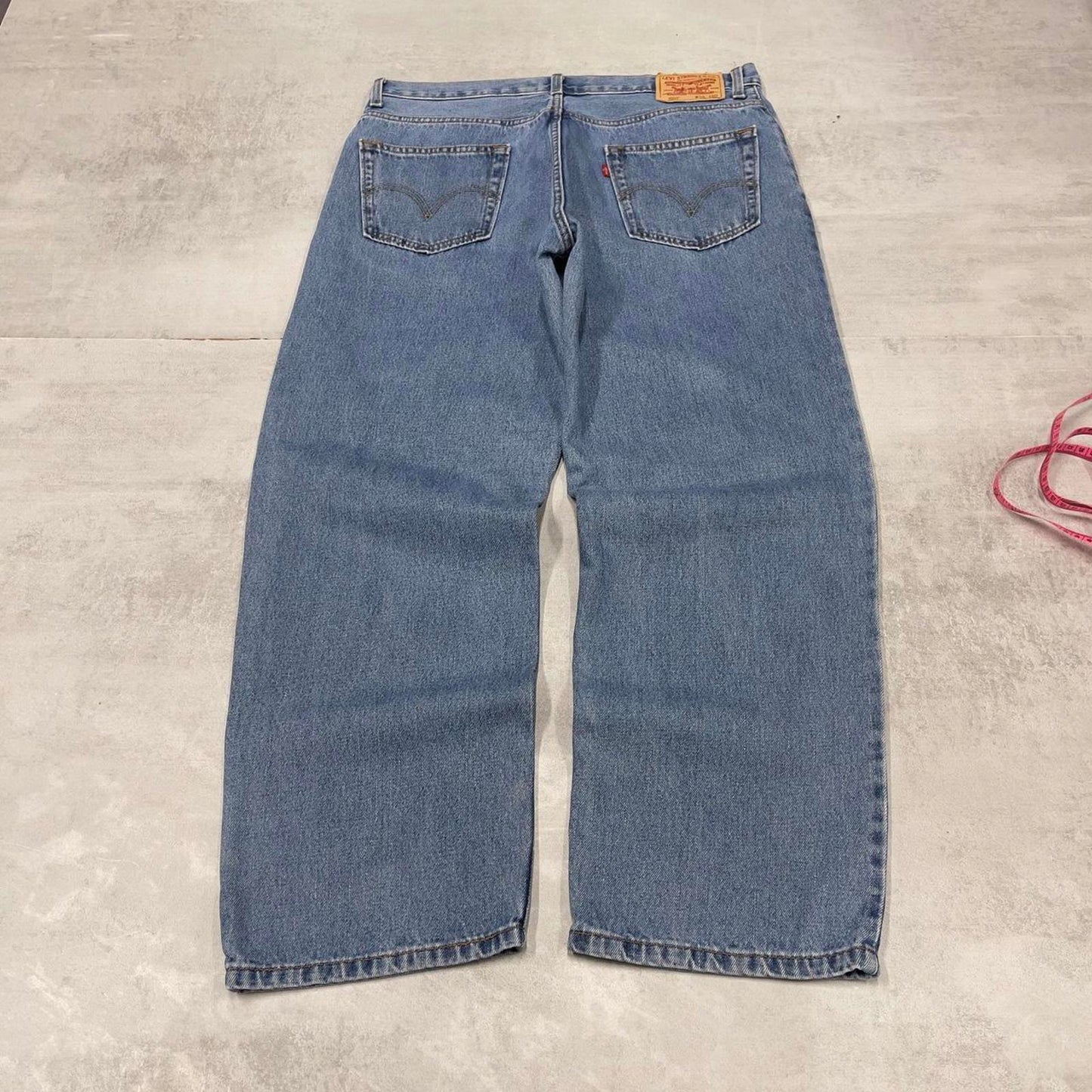 Levis 550 jeans W36L30 blue loose relaxed 90s style skater jeans red tab logo