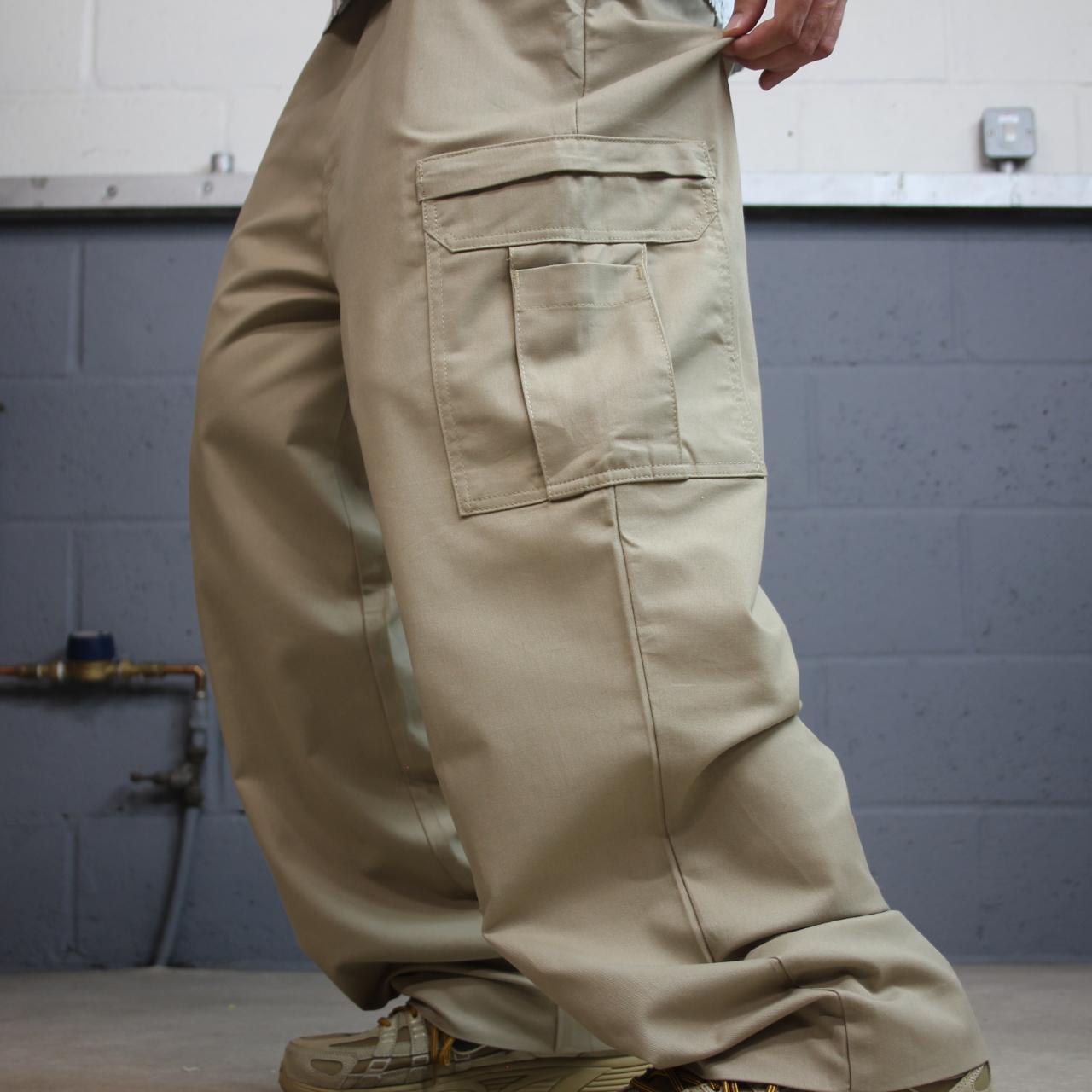 Dickies baggy cargo utility pants W40L30 khaki beige wide leg