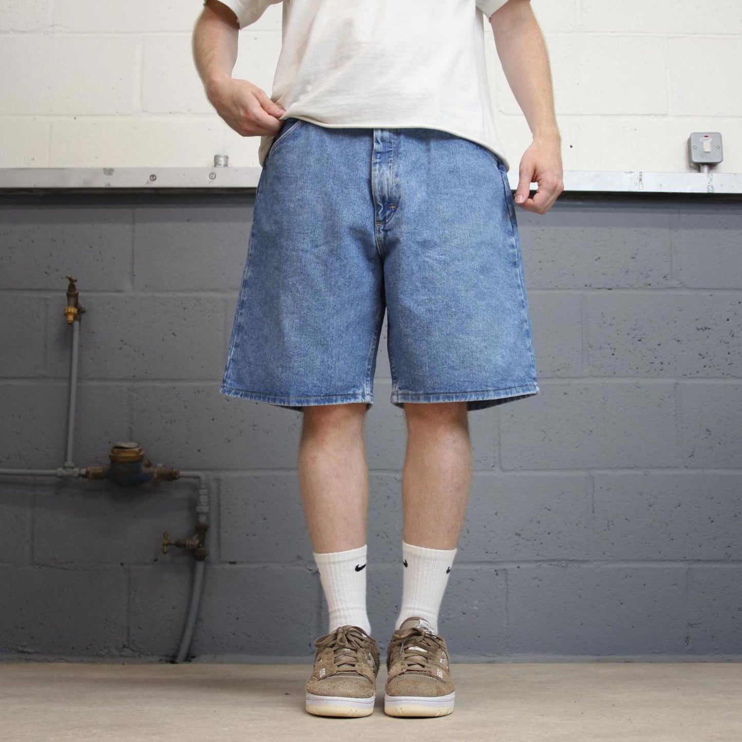 Blue Wrangler jorts W36