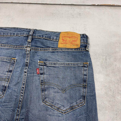 Mens Levi’s jorts W34
