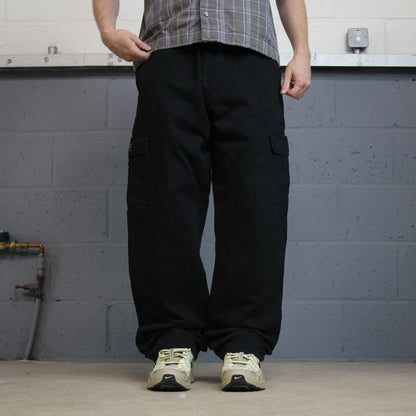 Wrangler flannel lined cargo pants y2k black Loose leg 2000s style skater work pants