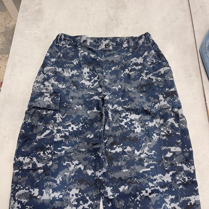 US Navy cargo pants W32L31 baggy blue USN digital camouflage trousers double knee pleated