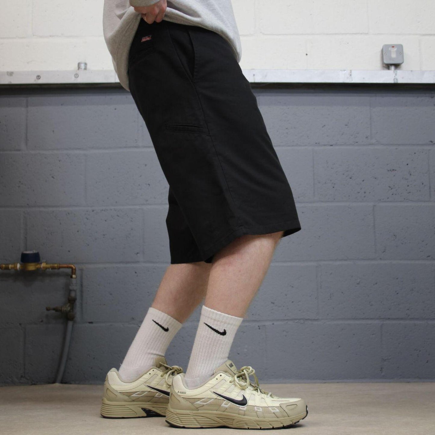 Dickies carpenter shorts long leg black Twill chino skater style shorts loose long leg