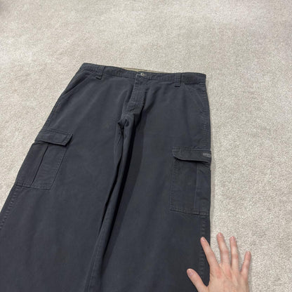 Wrangler baggy cargo pants y2k W36L32 black Loose fit wide leg skater work pants
