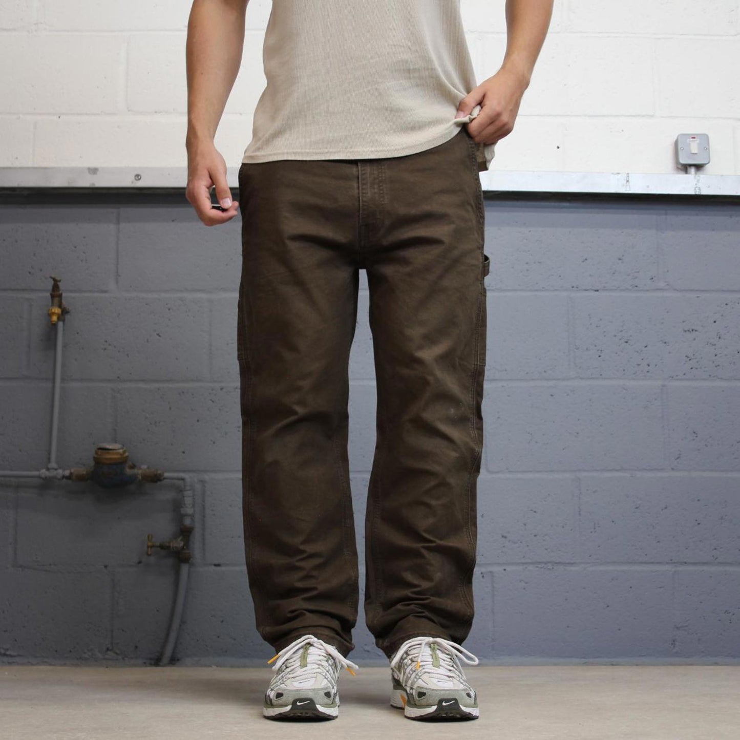 Brown Levis Carpenter Jeans W38L32
