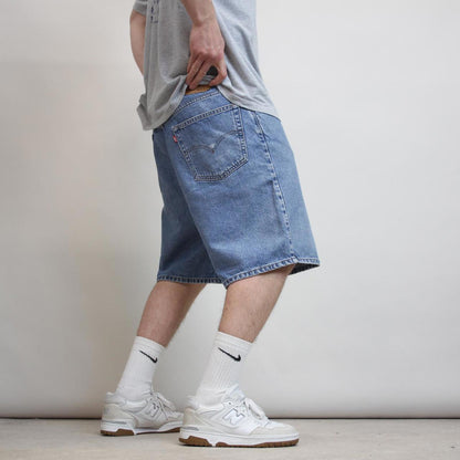 Baggy Levi's jorts W38