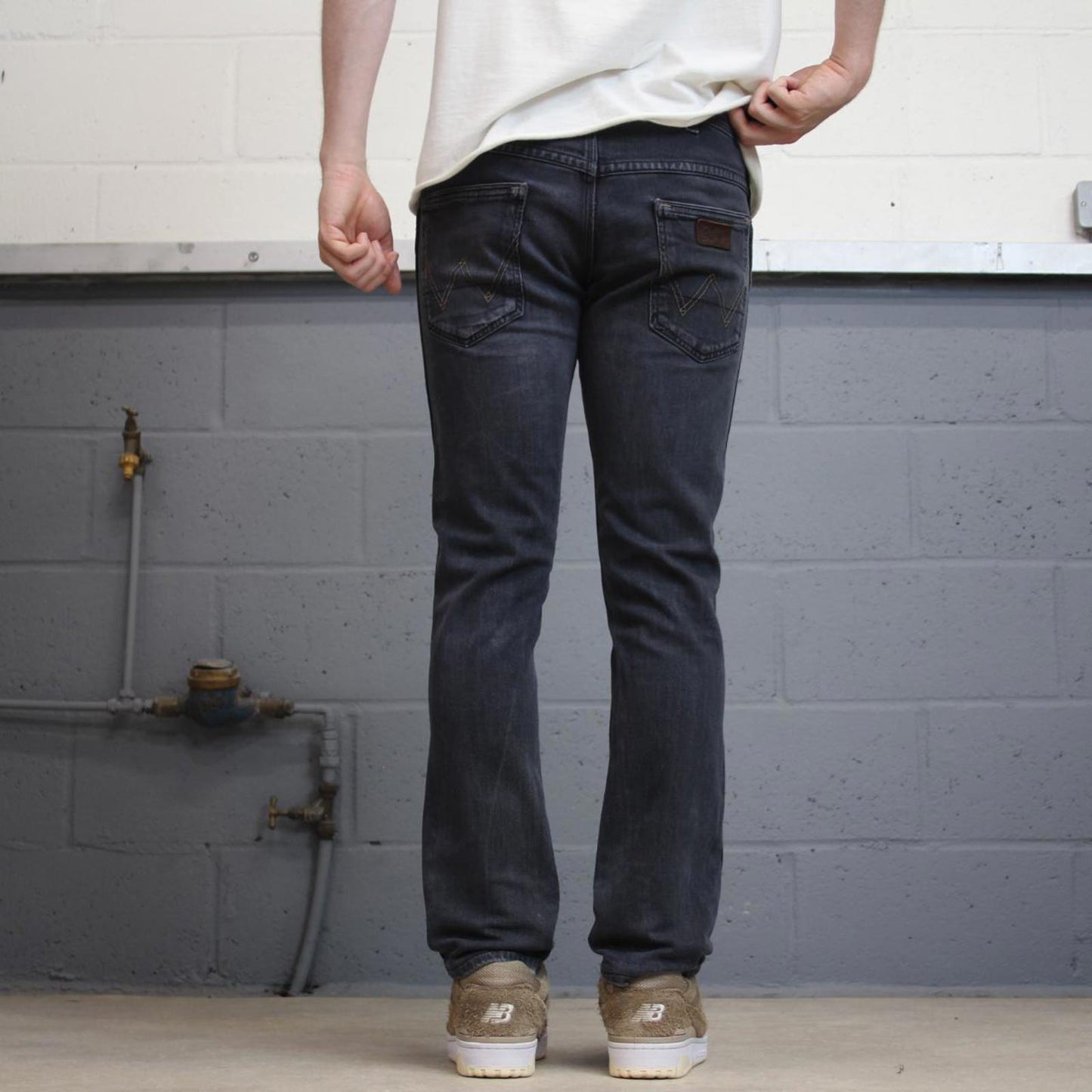 Y2K Wrangler jeans W32 L30 Faded black denim pants