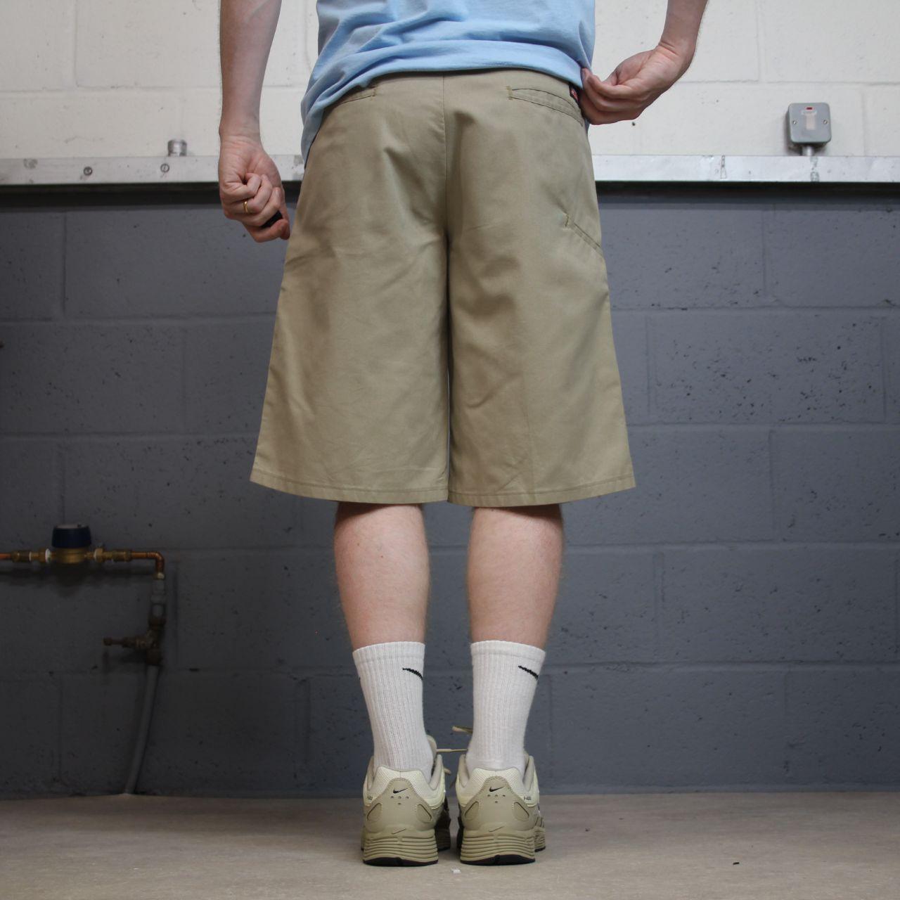 Dickies carpenter chino shorts long leg khaki Chino style skater shorts loose leg festival