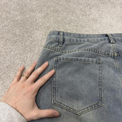 Baggy denim shorts y2k blue Loose leg skater style brand surf jorts