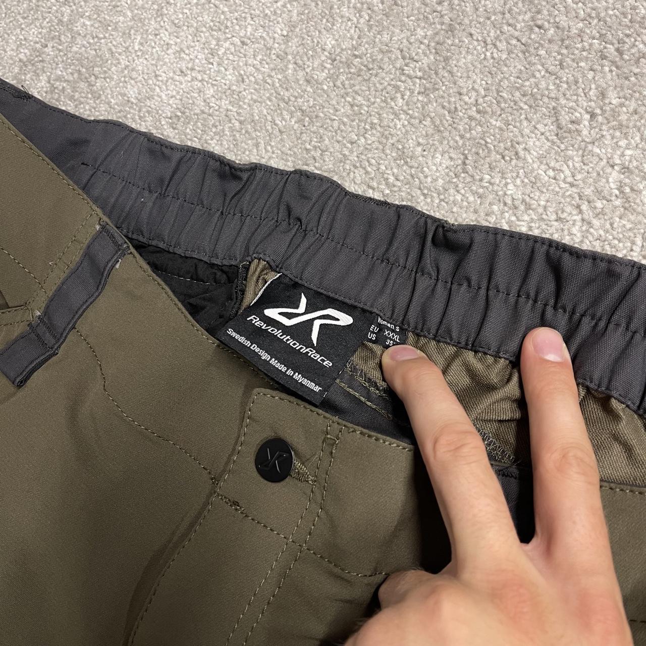 Convertible technical hiking pants y2k green RVRC trouser shorts with zip of legs