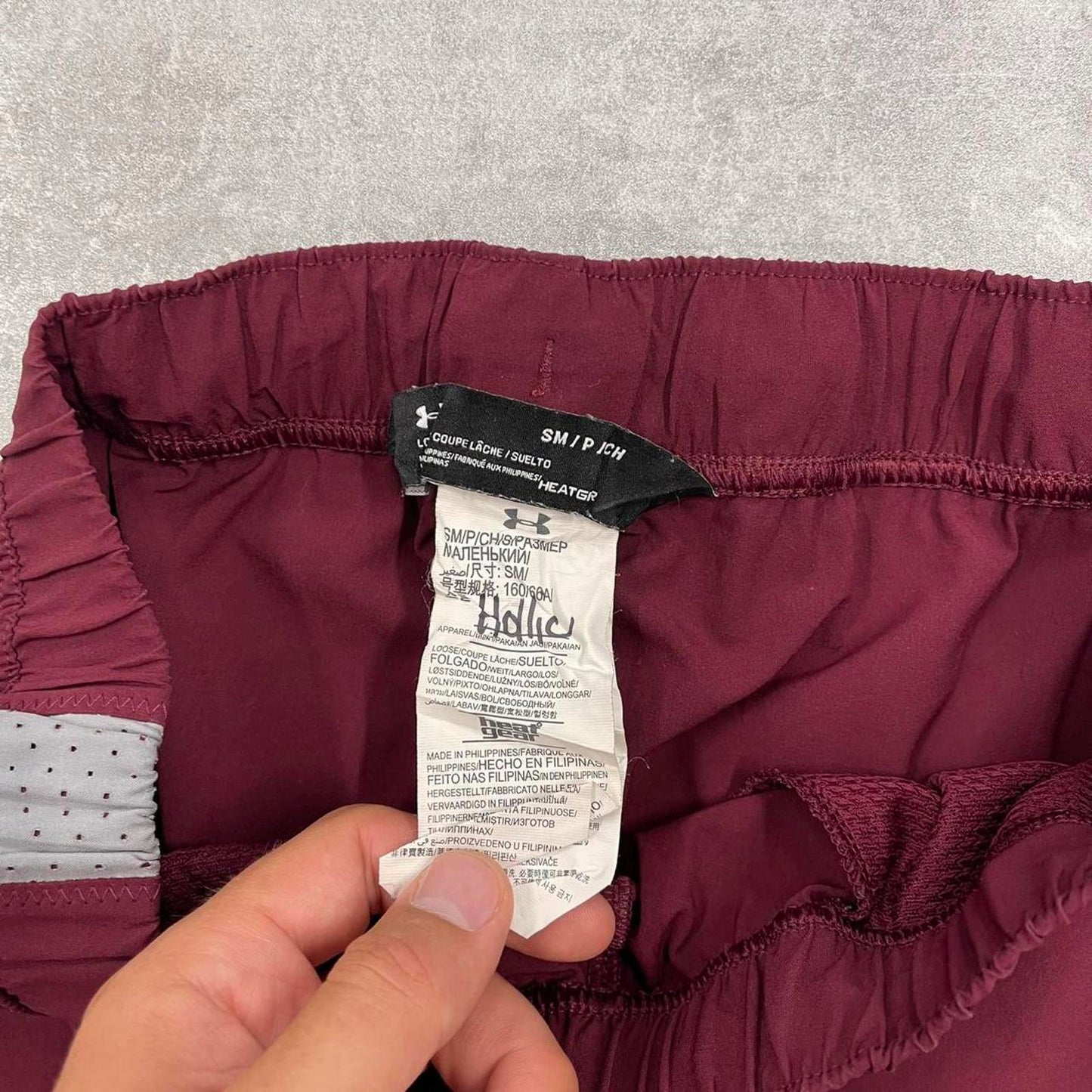 Embroidered Under Armour trackies S