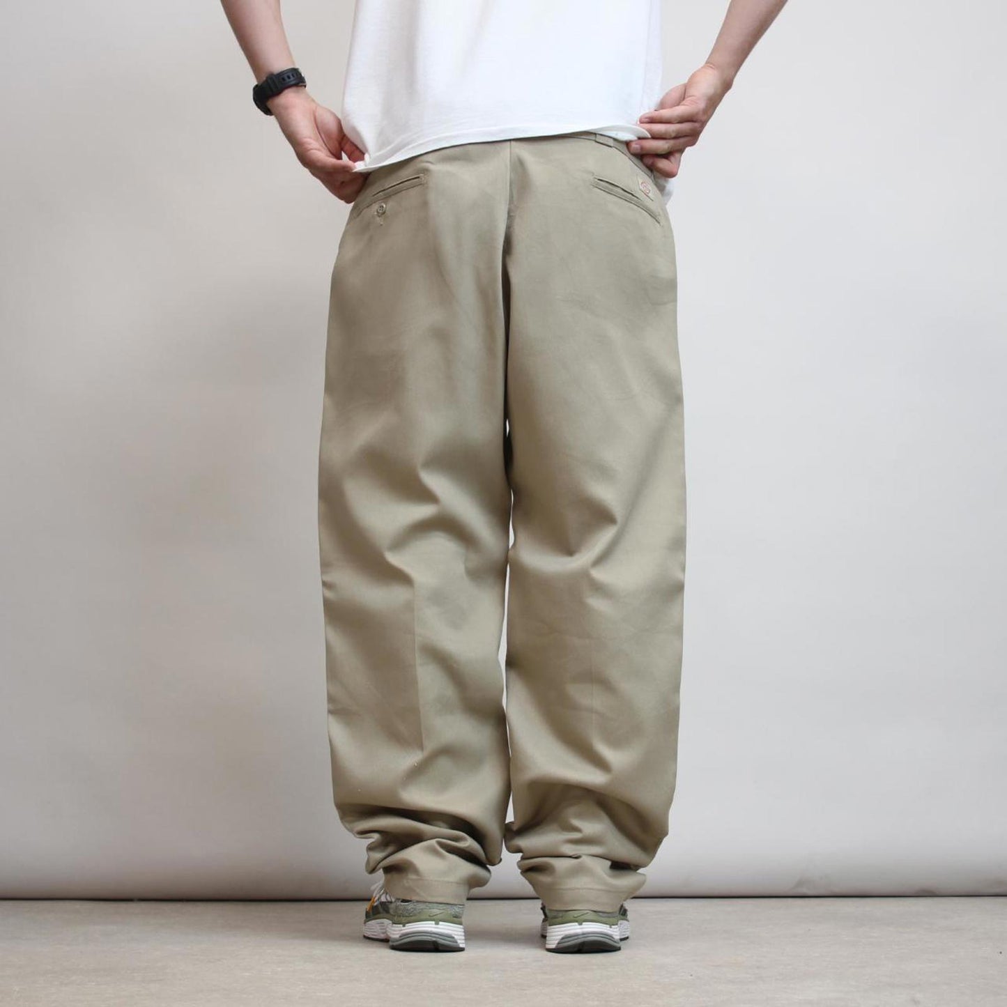 Dickies 874 Pants W38 L32 loose khaki twill chino style skater pants