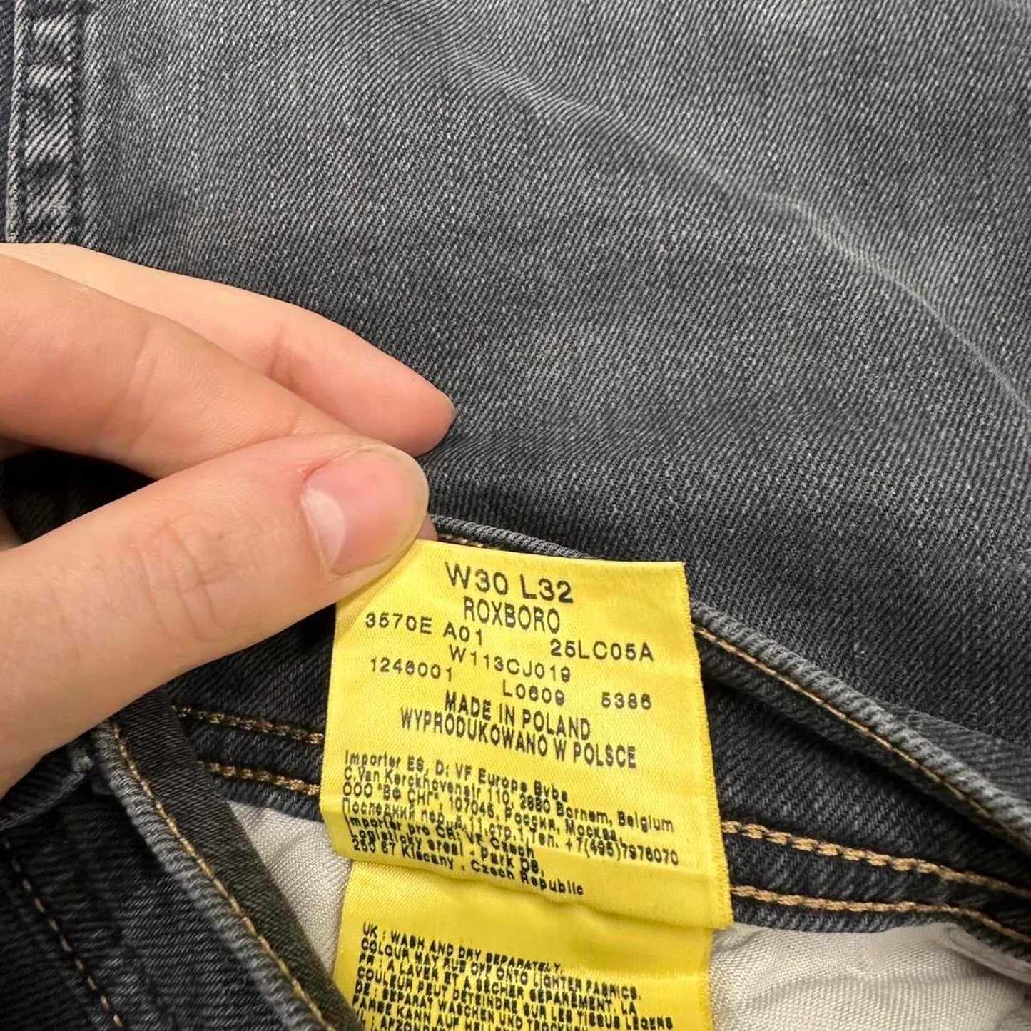 Y2K Wrangler jeans W32 L30 Faded black denim pants