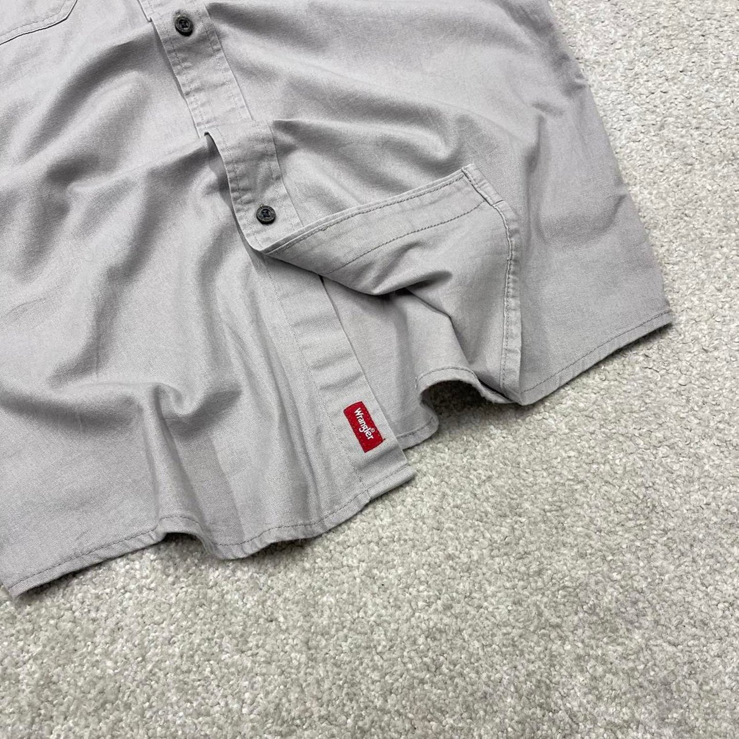 Y2K Wrangler short sleeeve shirt grey Workwear style button down summer shirt