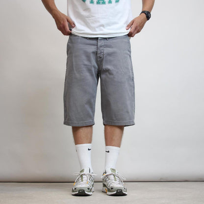 Mens Levi’s shorts W38