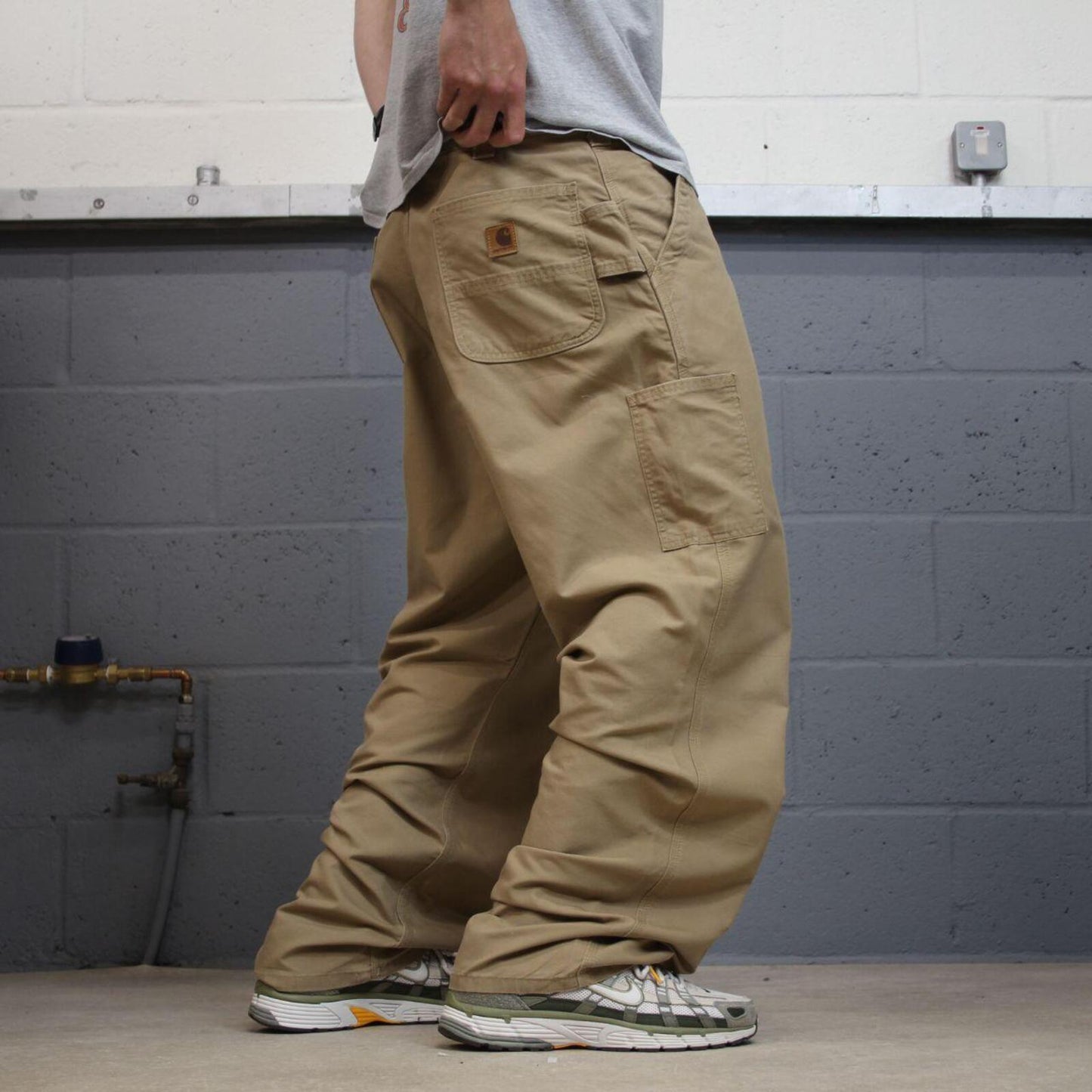 Carhartt baggy cargo pants wide leg khaki Loose skate style carpenter work pants