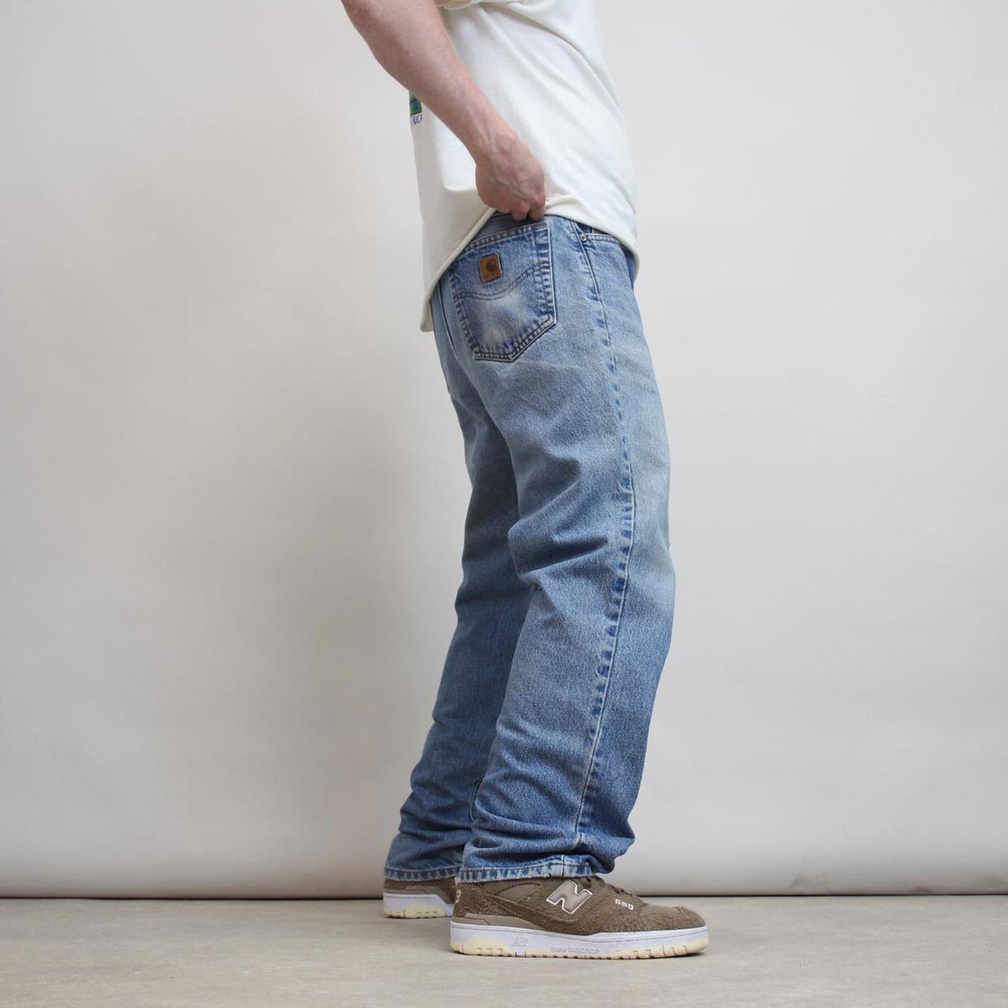 Blue vintage Carhartt jeans W36 L32 Loose traditional fit denim work jeans