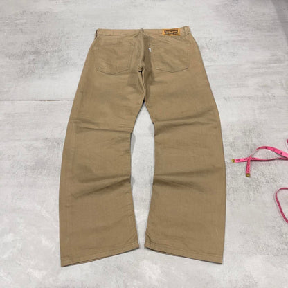 Tan Levis 505 jeans W33L30 loose straight leg y2k style pants white tab logo