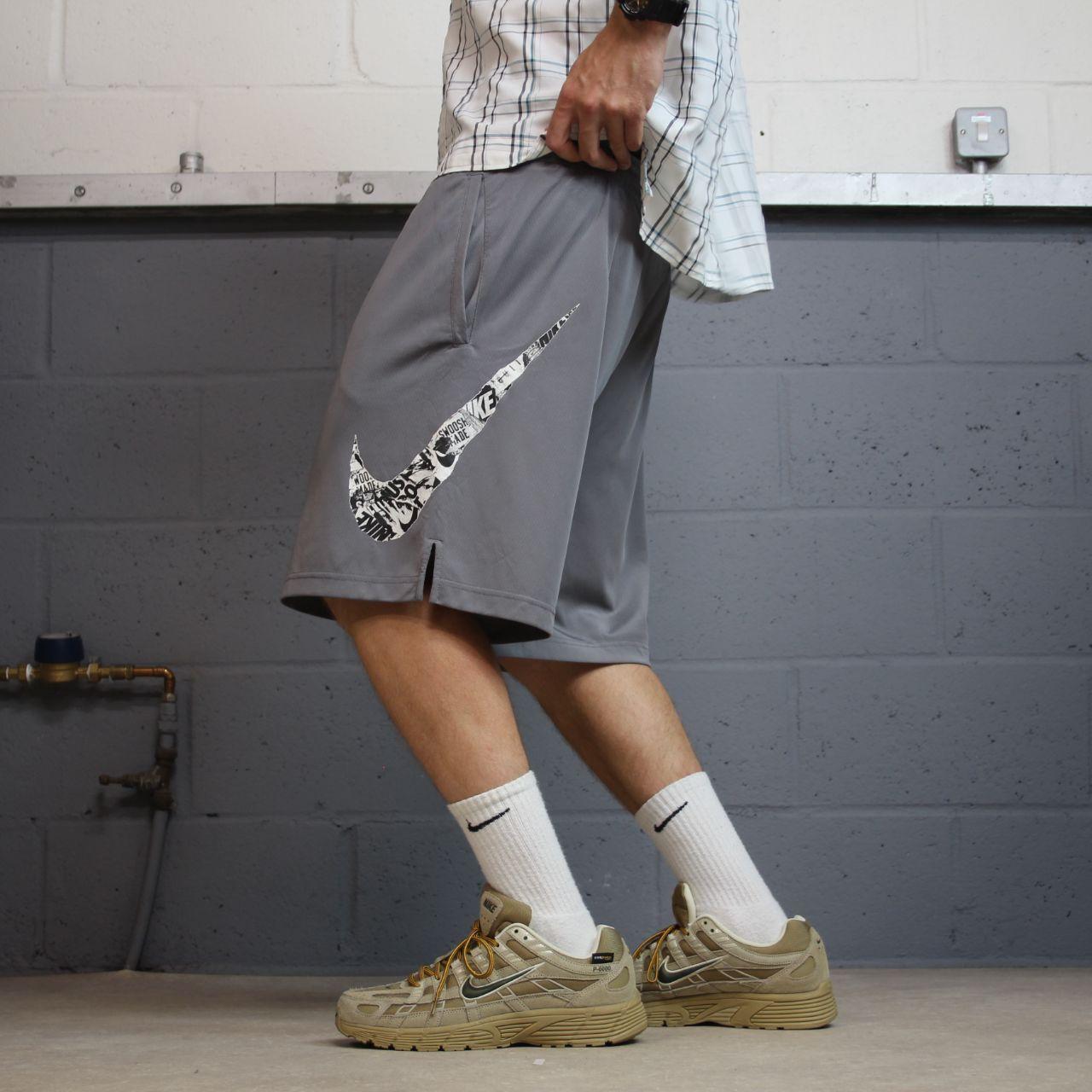 Nike sports shorts y2k loose grey Loose comfy floaty summer gym shorts