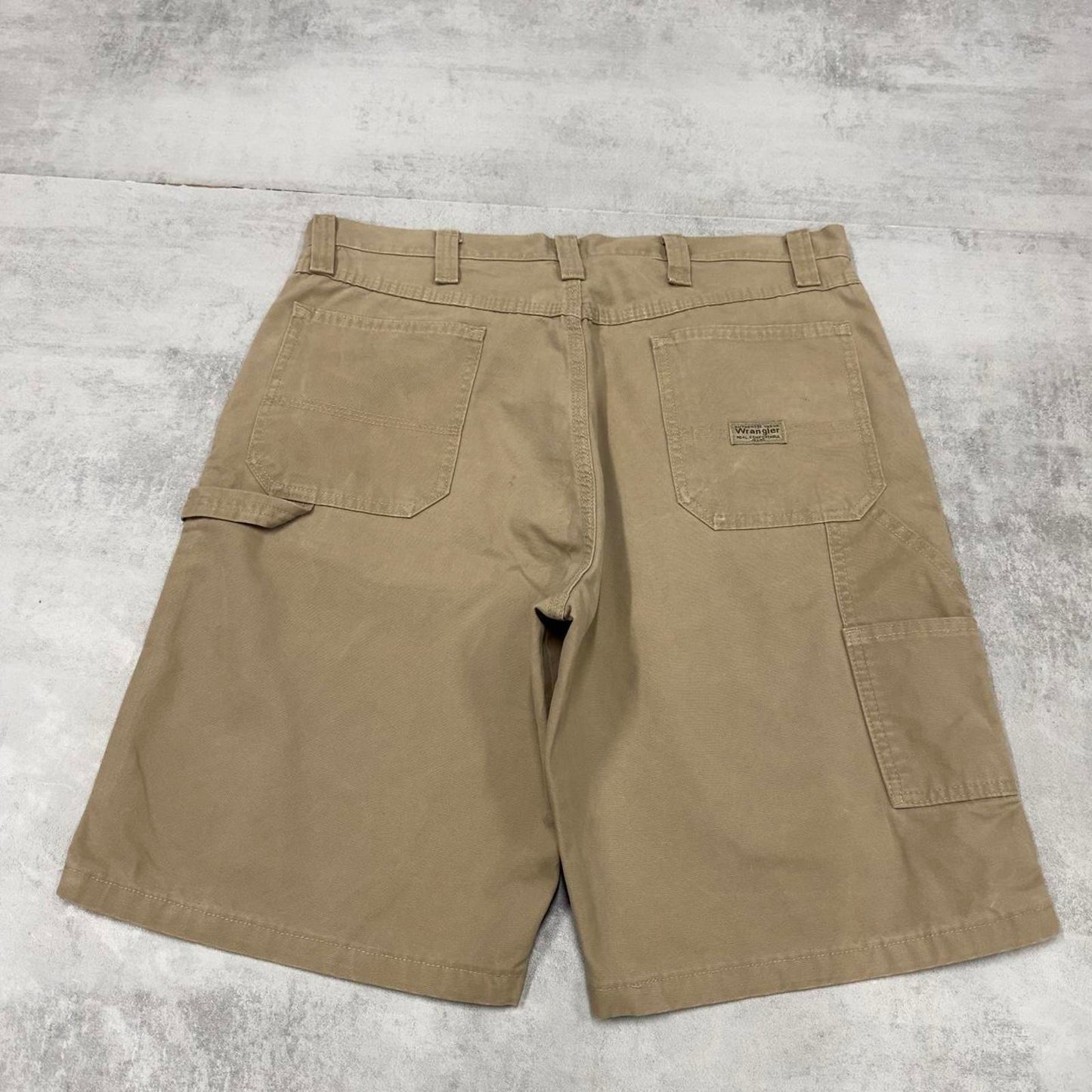 Mens baggy Wrangler carpenter Shorts W36