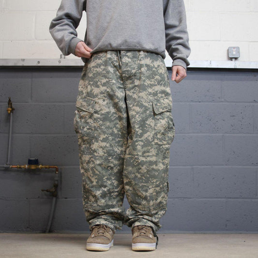 Baggy army camo cargo pants green drawstring digital desert camouflage US military combat trousers