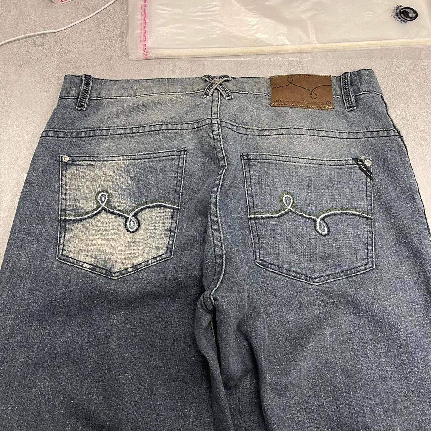 Blue LRG jeans W36L29 embroidered y2k style stitch detailing design