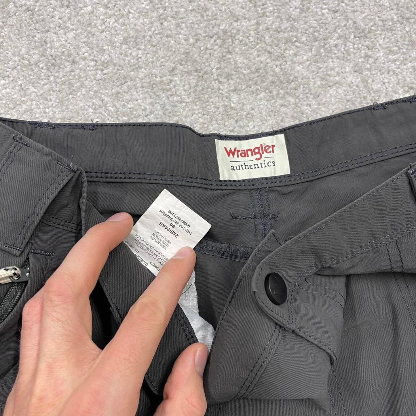 Y2k loose Wrangler cargo shorts skater style grey Floaty chino summer festival shorts