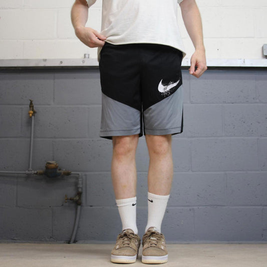 Nike Y2K Sports Shorts Kids XL