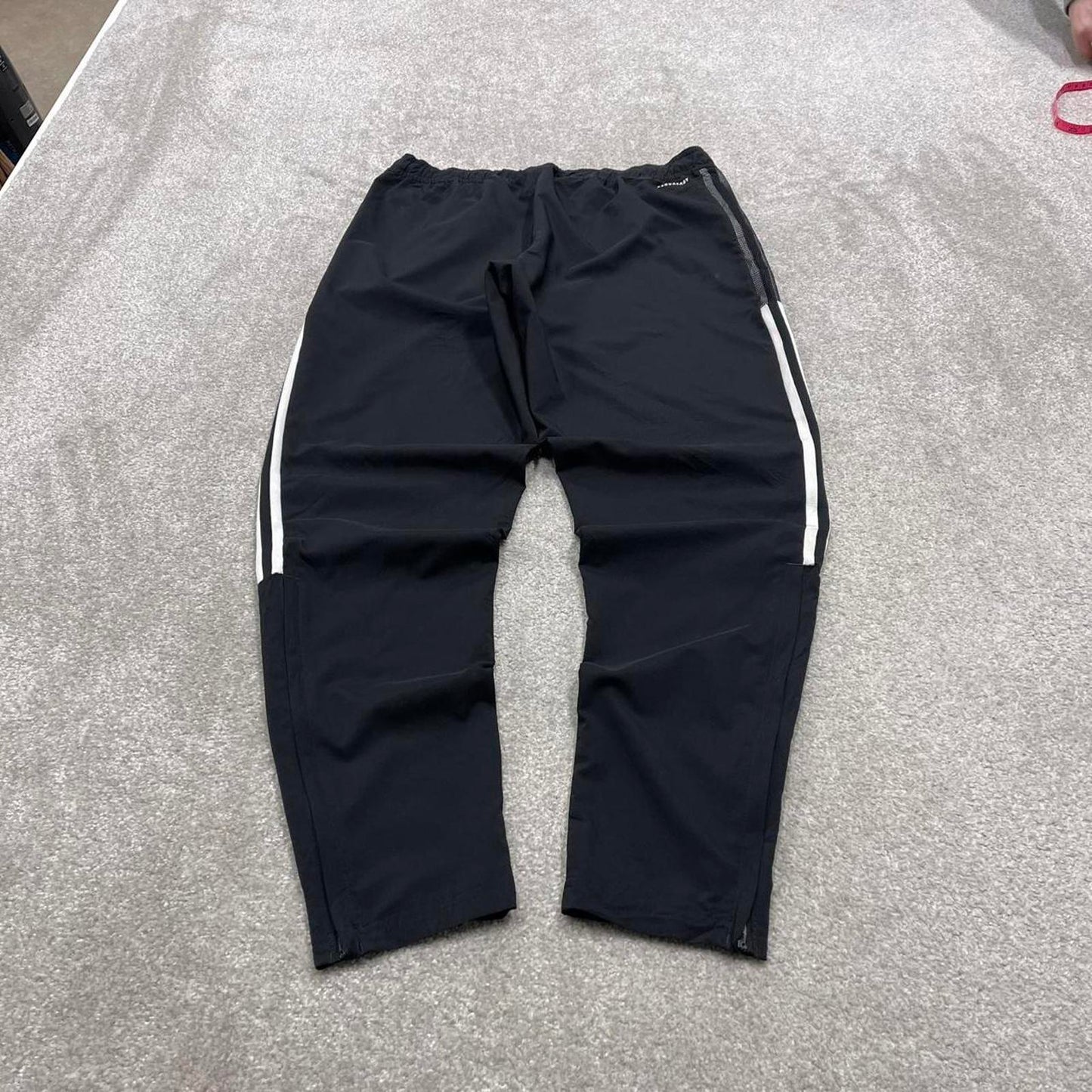 Y2k Adidas tracksuit bottoms M 00s style sportswear joggers mesh unlined track pants logo trackies