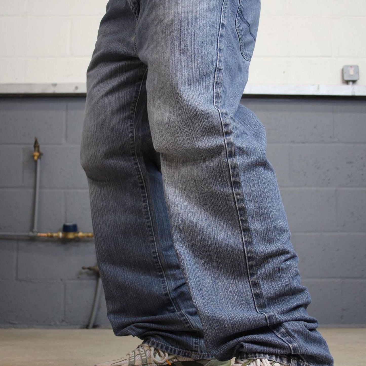 90s y2k embroidered Enyce jeans W38L33 loose blue denim skate style hip hop pants