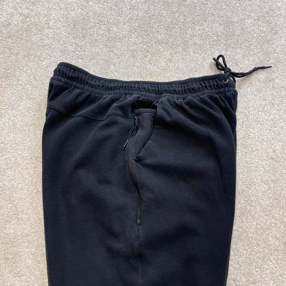 Black Nike sweatpants Large loose y2k style joggers Swoosh logo gym wear track pants