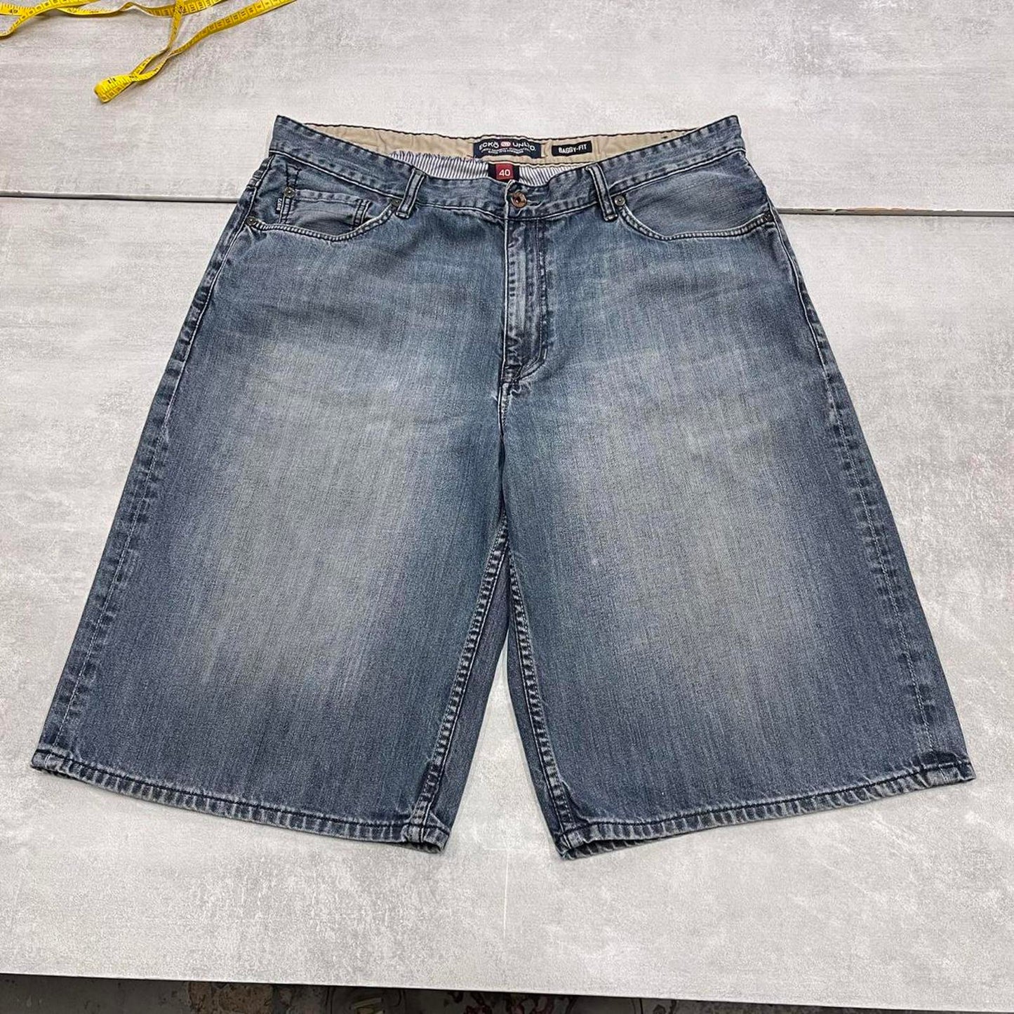 Baggy Ecko Unltd denim shorts W40 long wide leg Y2K skate style denim jorts embossed designs