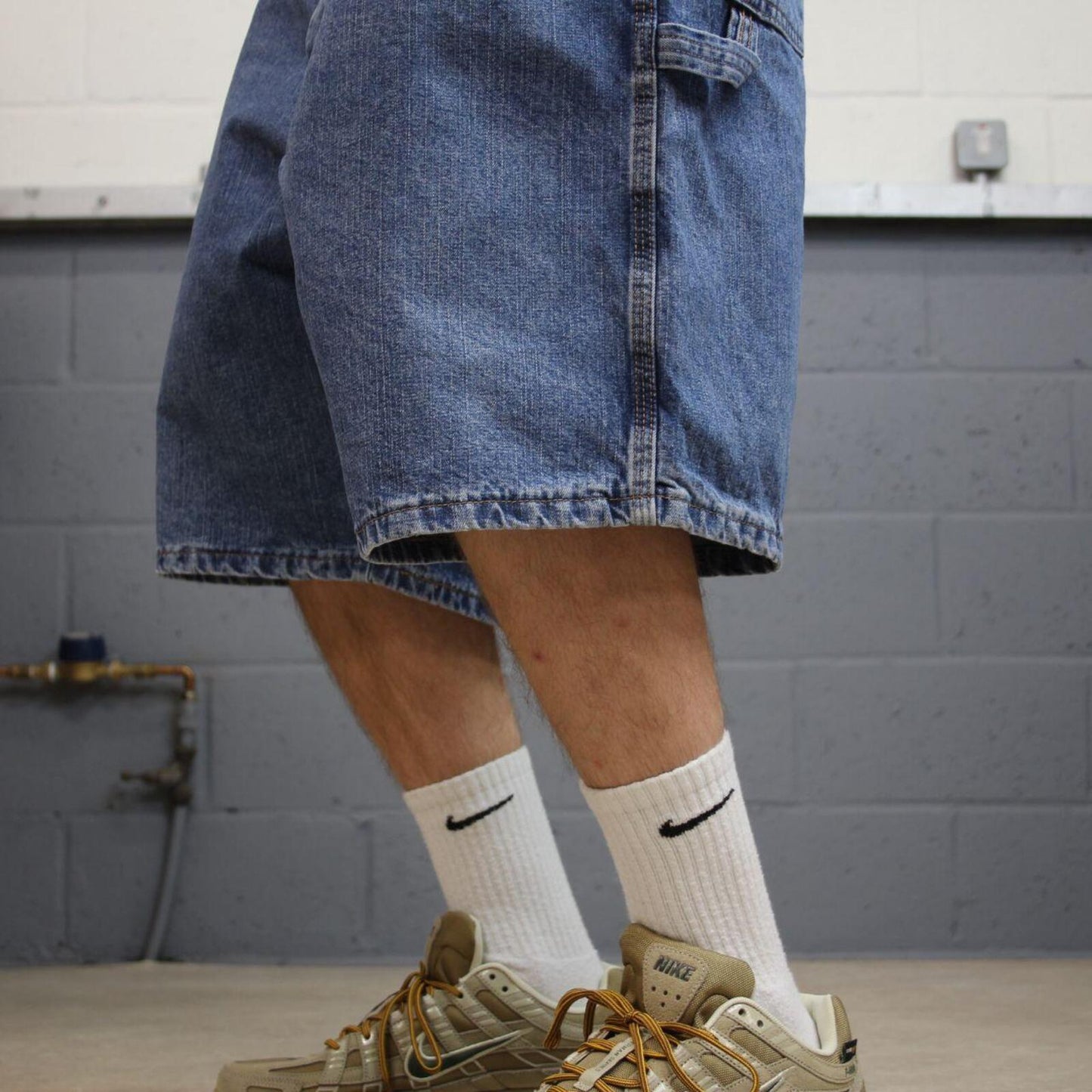 Baggy denim cargo shorts carpenter blue Rustler skater style summer festival jorts