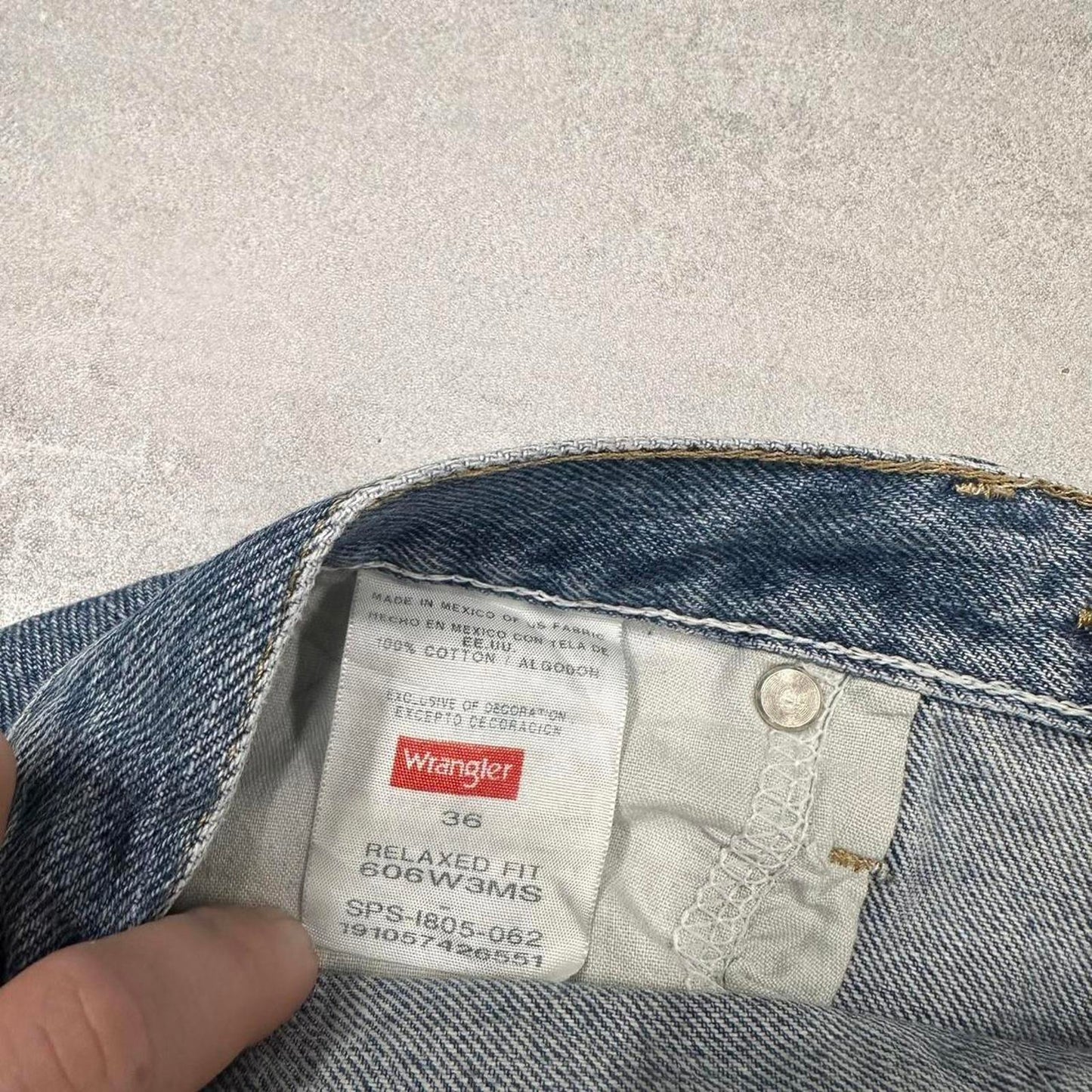 Mens Baggy Wrangler jorts W36