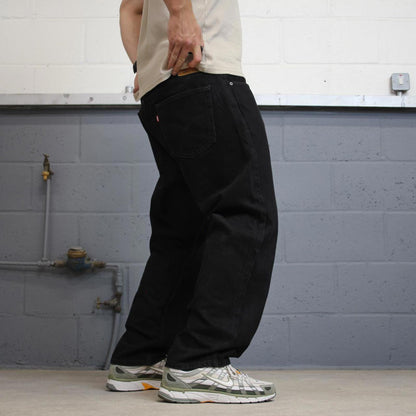 Black Levi's 505 jeans W40L29 thick denim 90s style skater pants 5 pocket red tab logo