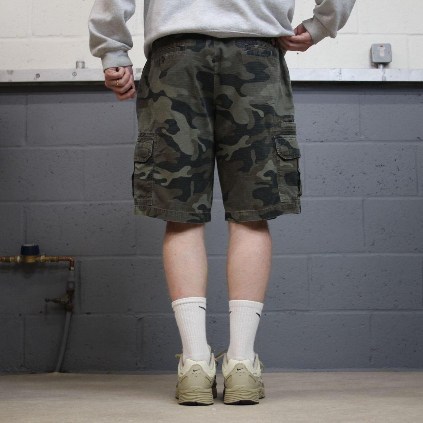 Dickies camo cargo shorts relaxed khaki Workwear skater style shorts loose leg