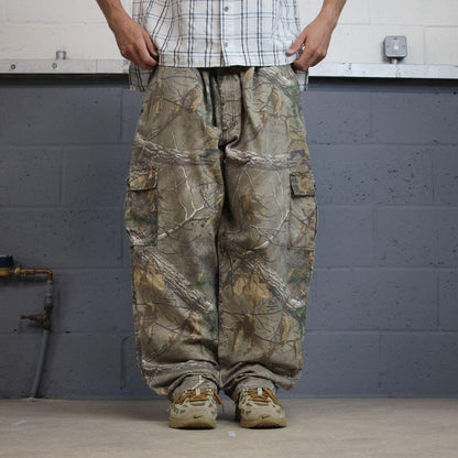 Realtree baggy camo cargo pants wide leg Y2K khaki camouflage outdoors hunting utility trousers