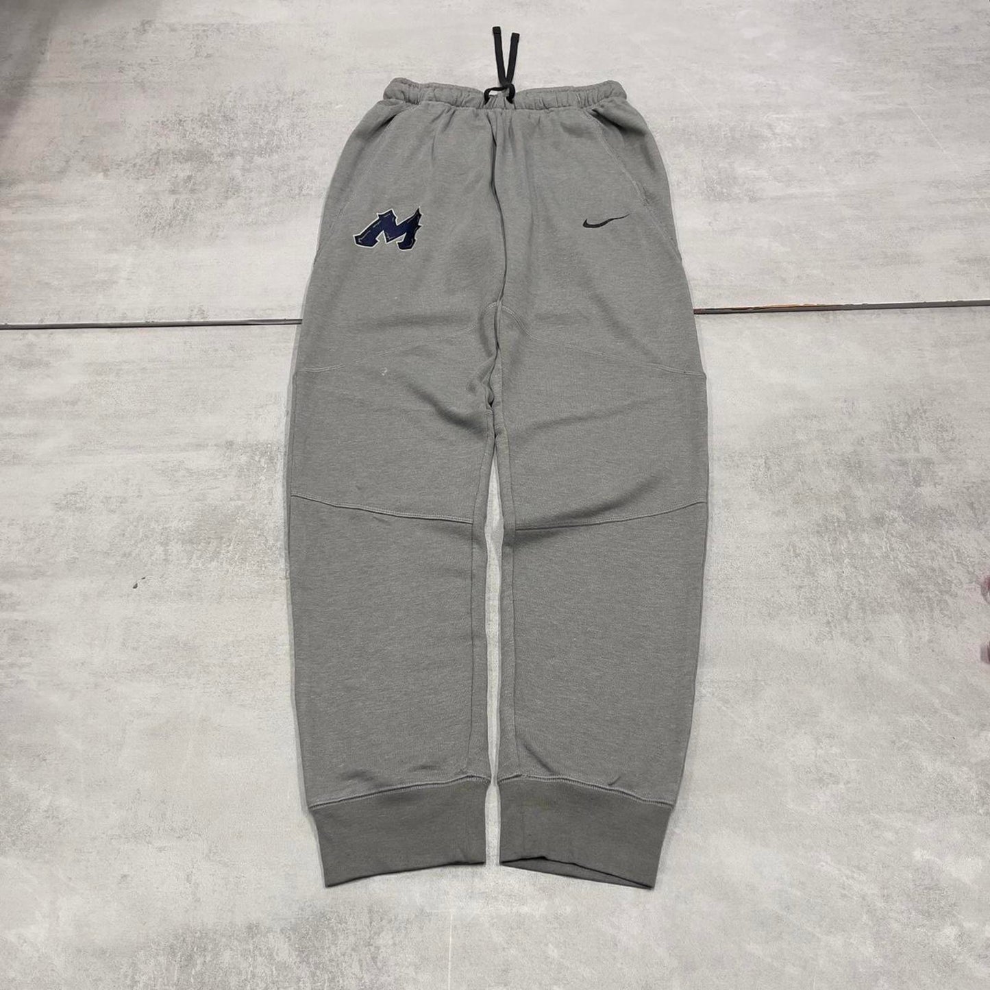 Grey Nike Trackies S y2k sportswear track pants print logo embroidered design