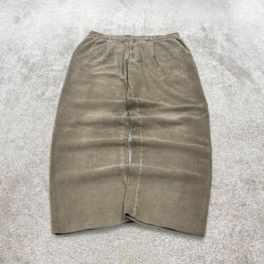 Vintage baggy jumbo corduroy pants beige Baracuta wide wale chunky cord trousers