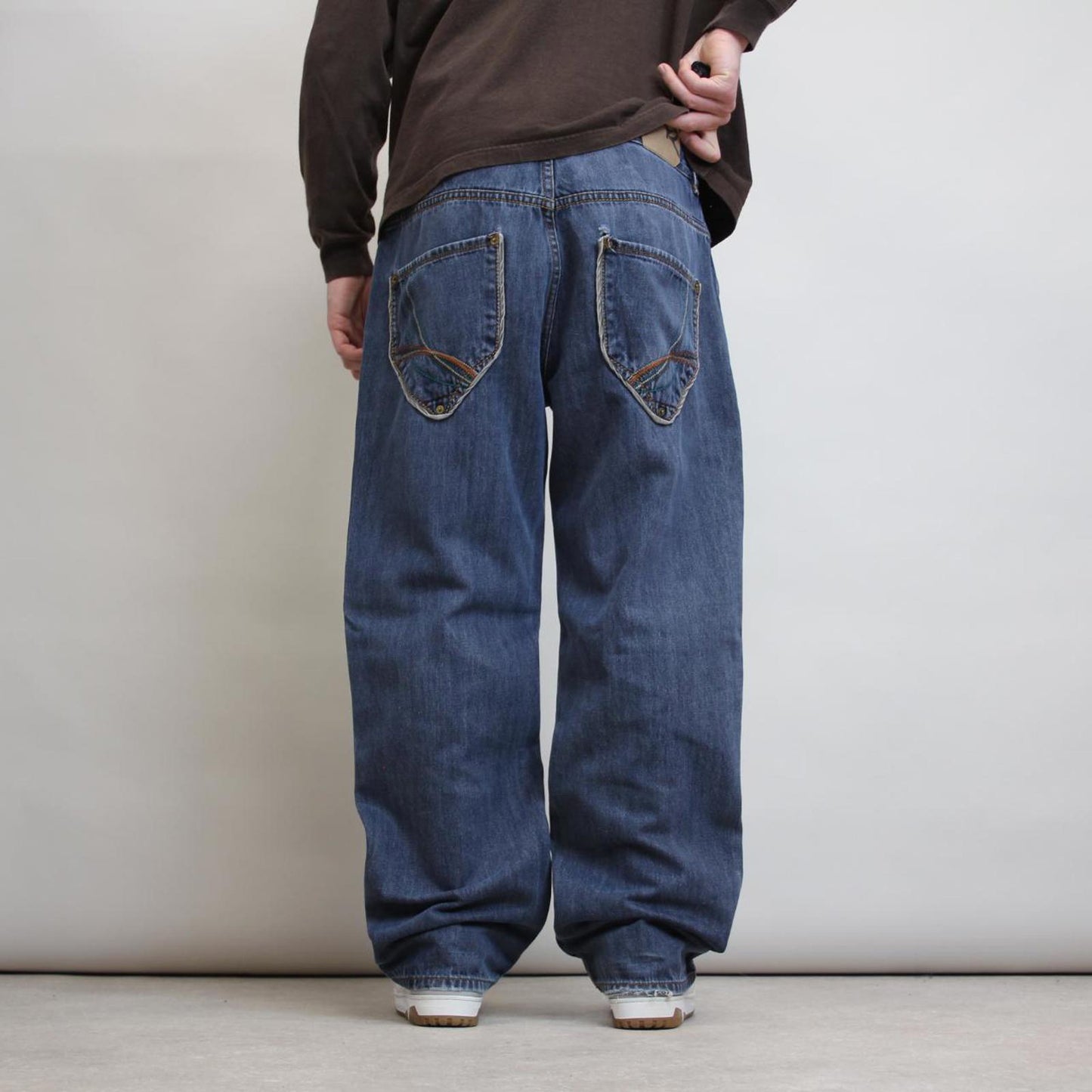 Embroidered Rocawear jeans W38 L32