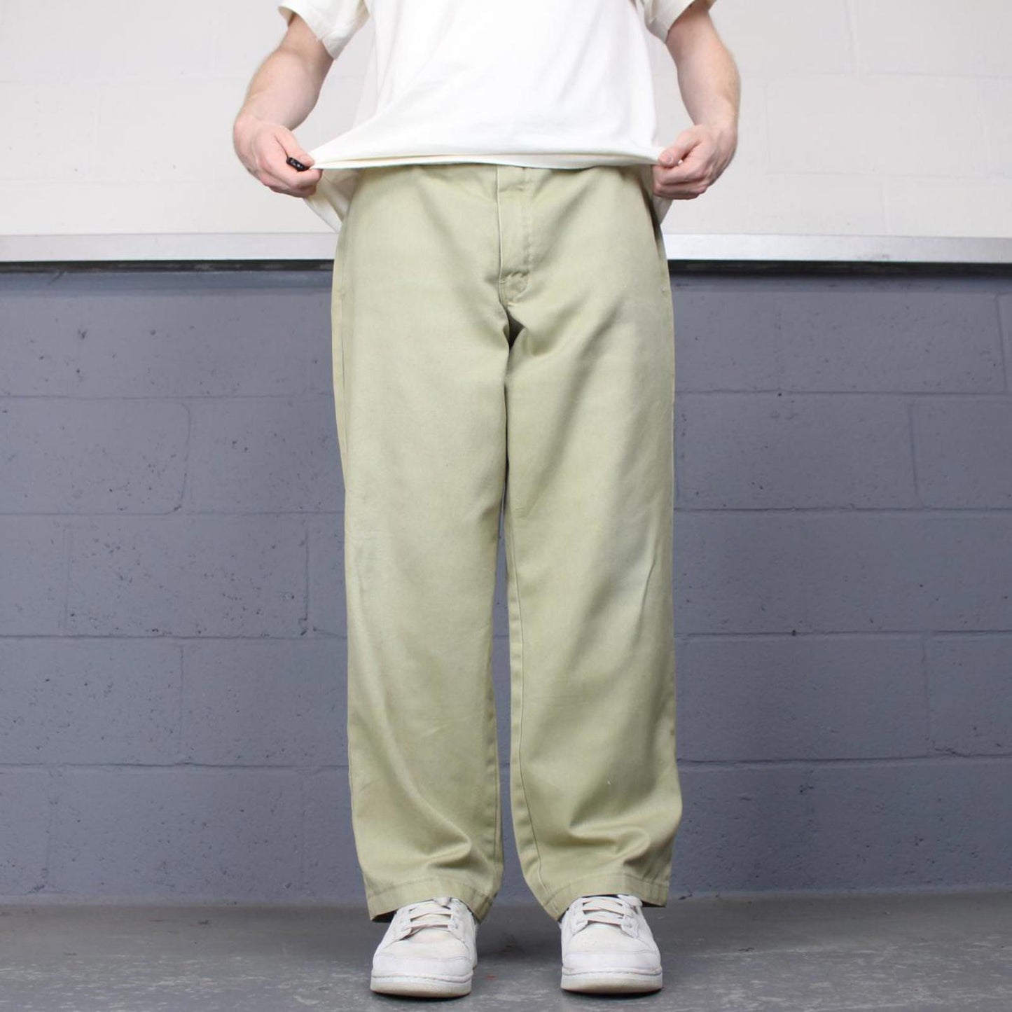 Dickies 874 trousers W36L28 beige loose chino skater pants